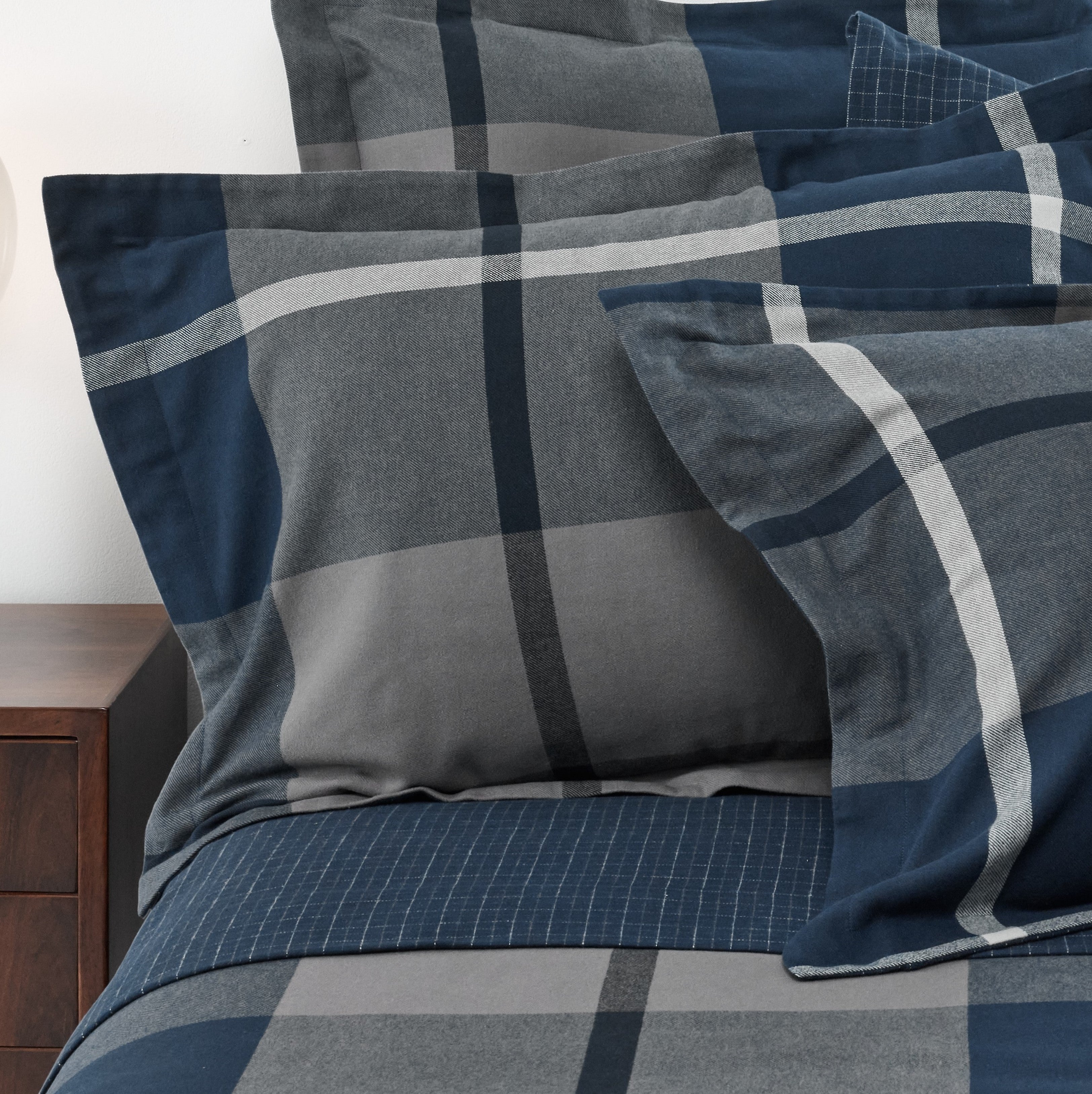 Fronha decorativa flanela SALZBURG | LAMEIRINHO