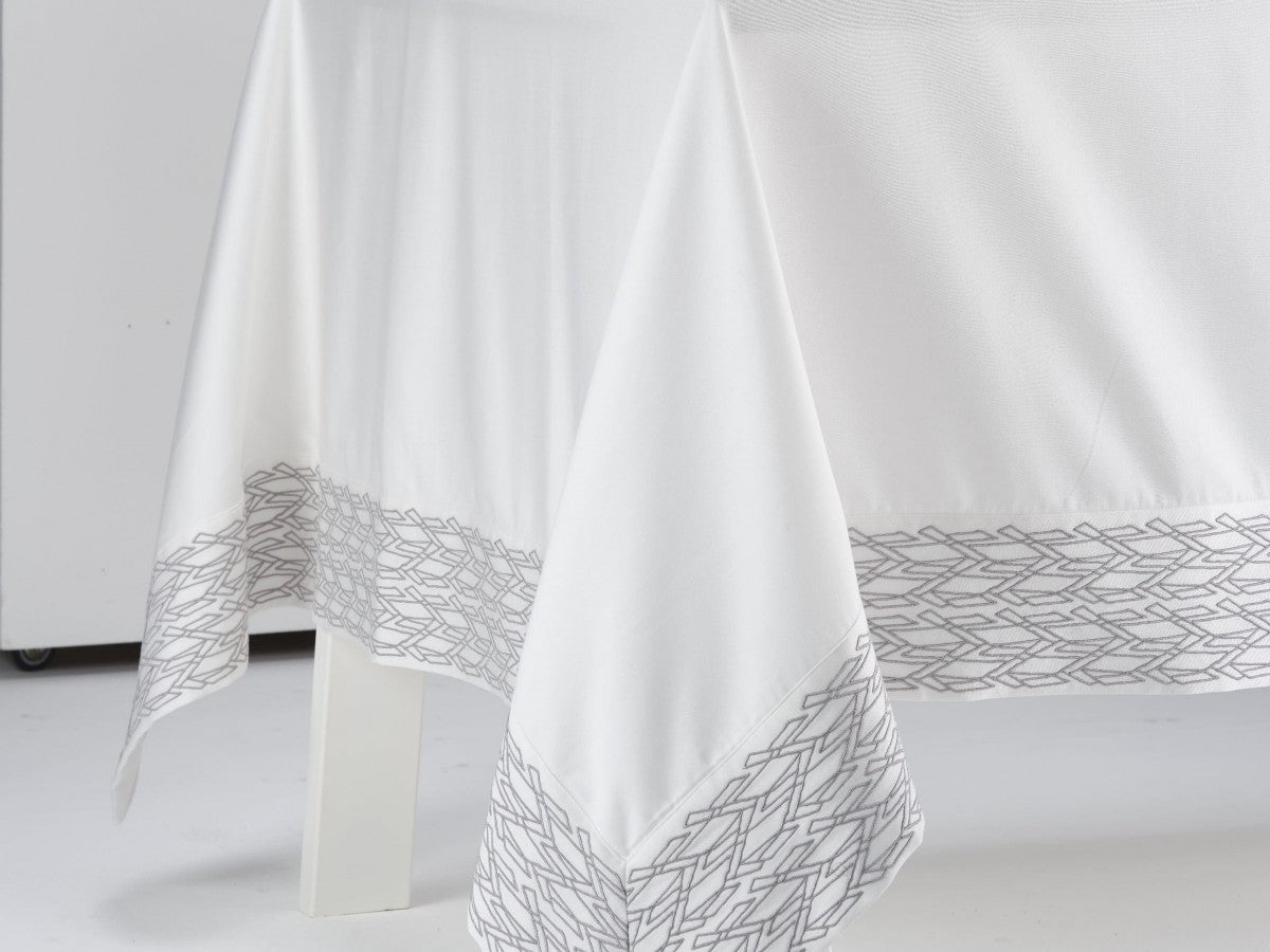 Toalha de mesa FLAY | LAMEIRINHO